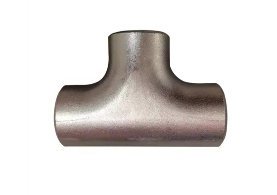 Pressure 3000LBS Seamless Pipe Fittings Annealed For Strength Socket Weld Connection X Ray Tested