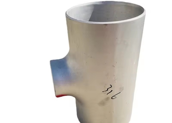Forged Carbon Steel Pipe Fittings Equal Reducing Shapes Pressure Rating Socket Weld Connection Heat Treated